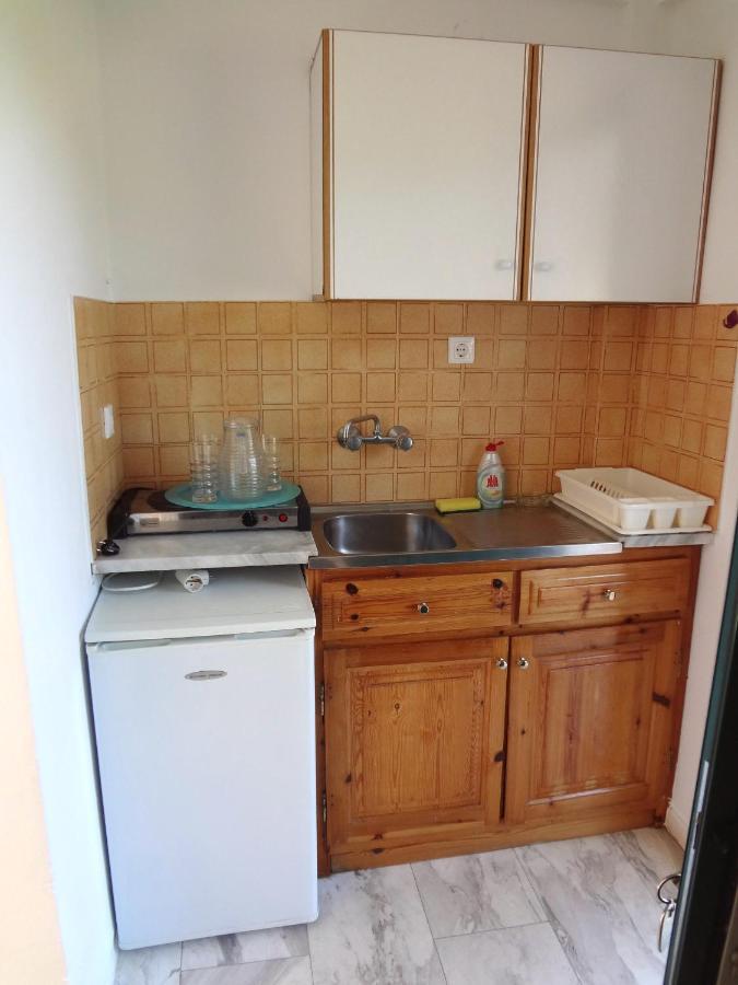 Lazaris Apartments In Agios Ioannis  Exterior photo